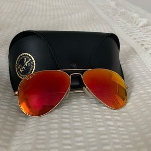 Aviator Raybans